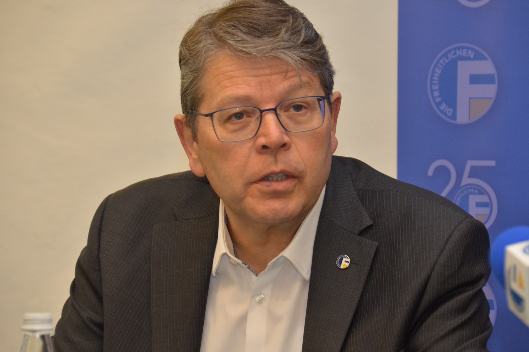 „Wo bleibt die 137er Kommision?” | Leserbrief von Pius Leitner