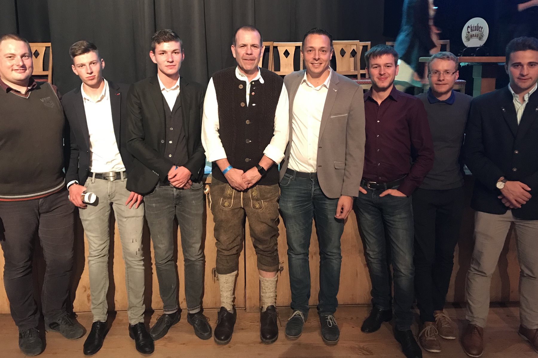 Freiheitliche Jugend zu Gast beim „5. Politischen Martini“