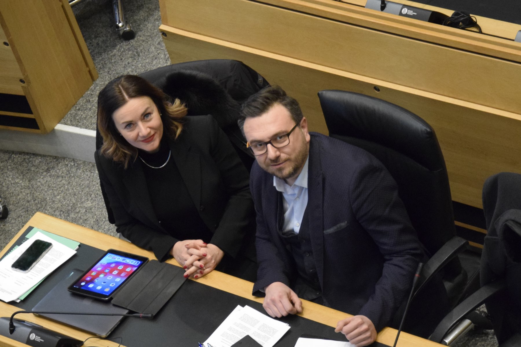 Landtag begehrt umgehende Abschiebung von straffälligen Ausländern