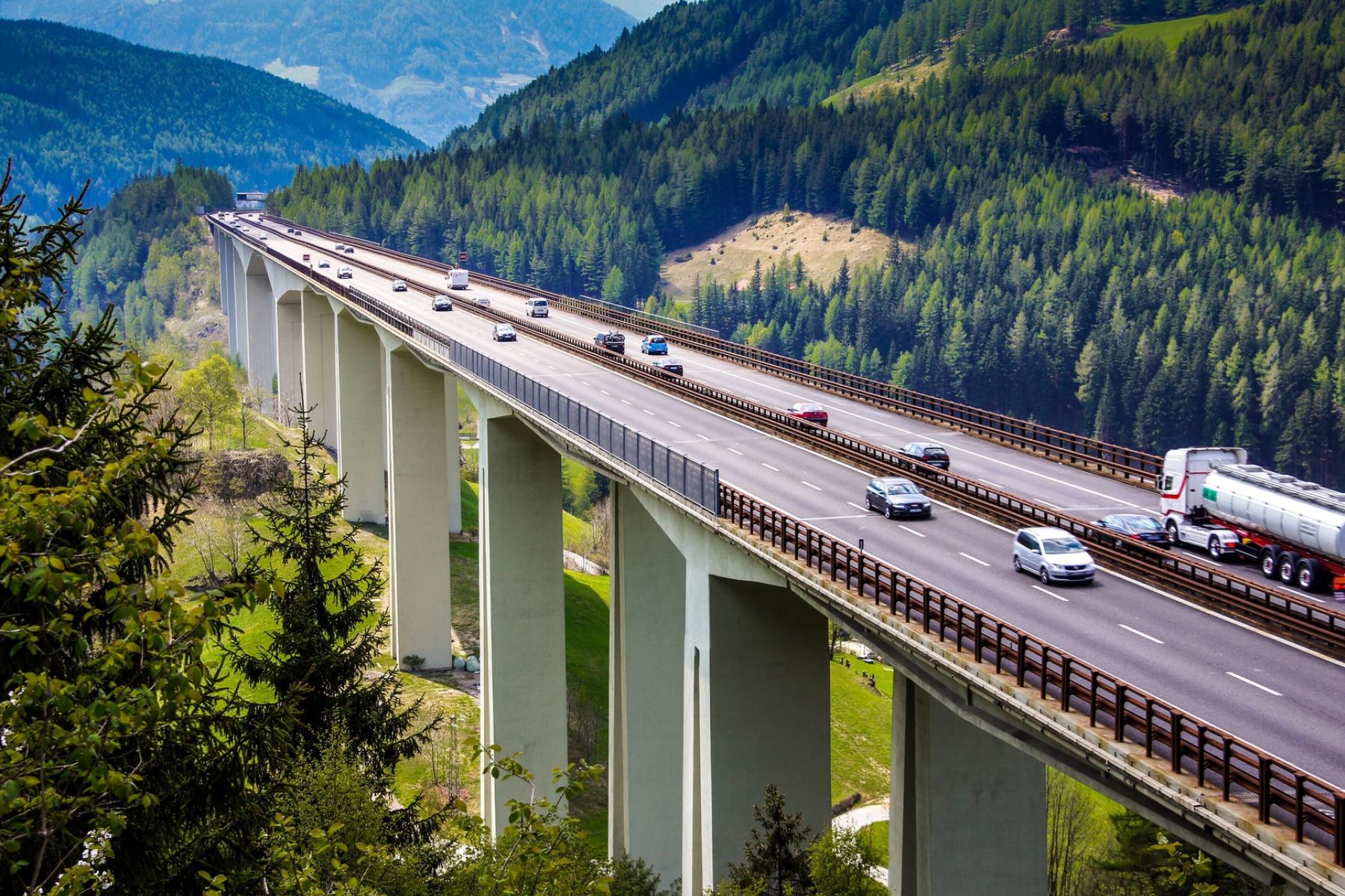 Freiheitliche fordern politisches Tempo auf Brennerautobahn