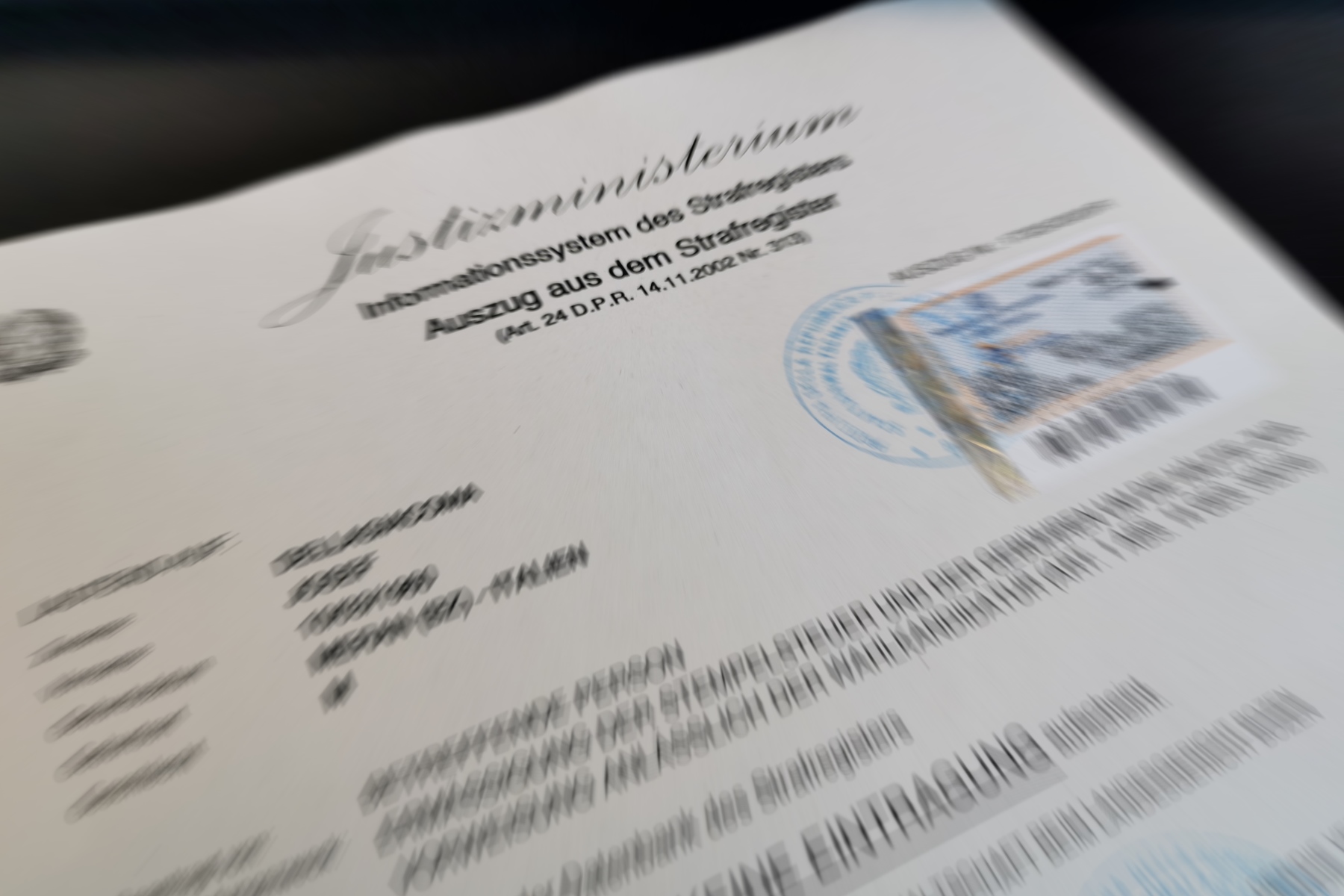Strafauszüge und Lebensläufe der Gemeinderatskandidaten