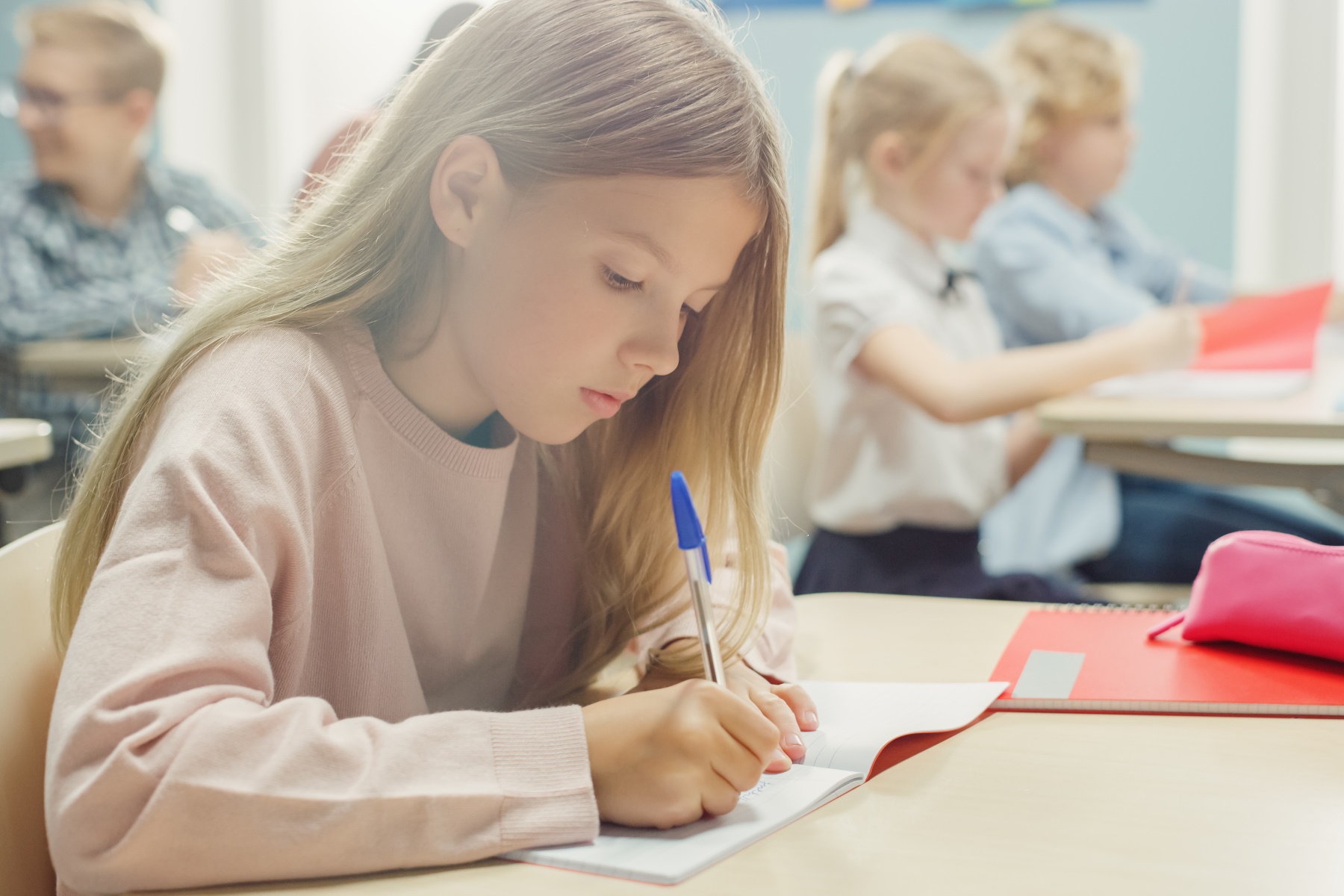 Streichung der Schulbücher sind völlig falsche Antwort auf Corona-Schuljahr!