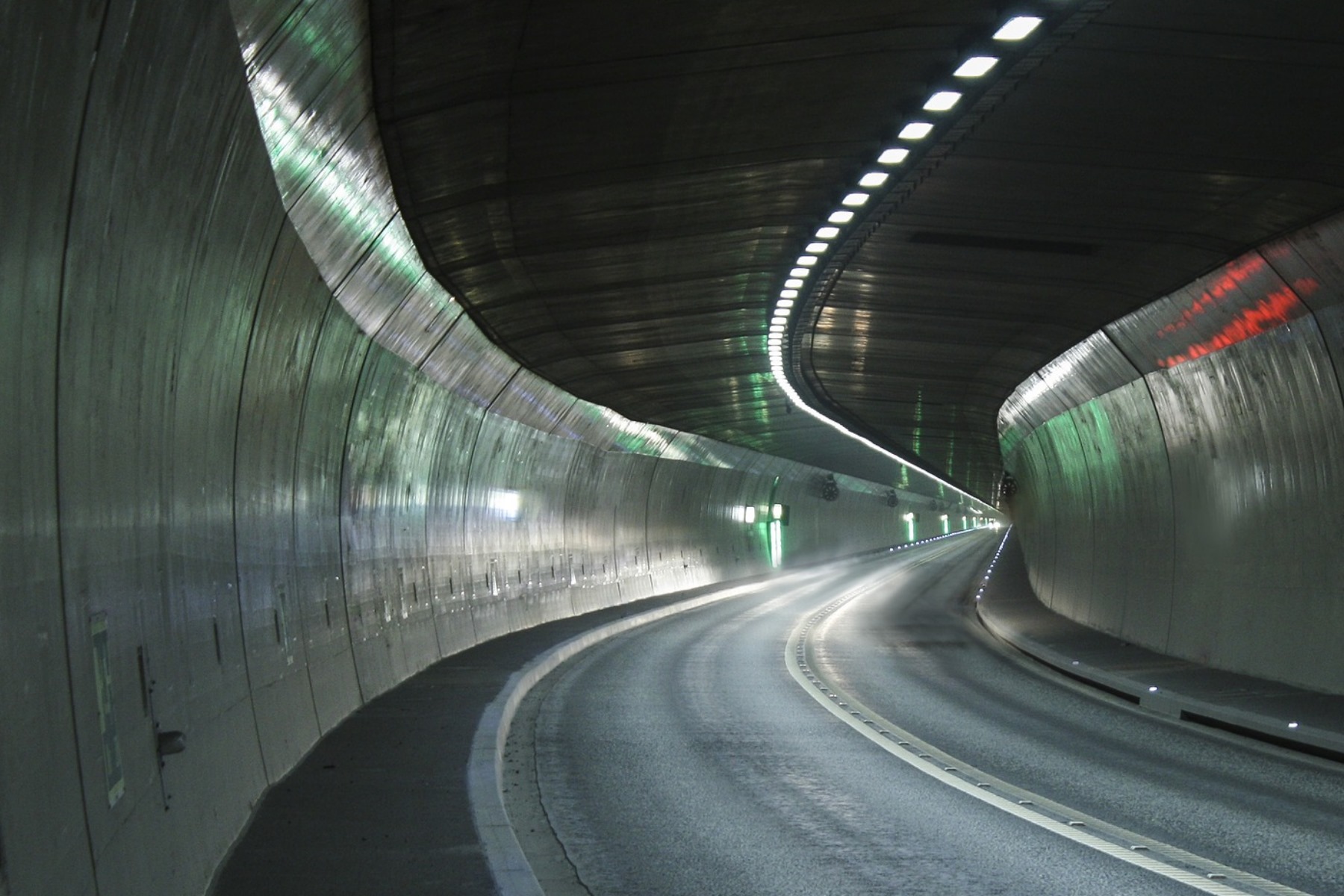 Tunnel-Projekte unterm Sella-Joch sind umweltpolitisches Fiasko
